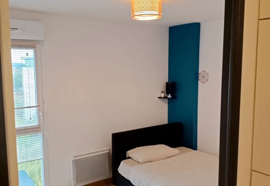 Room Gaia shared in Cergy