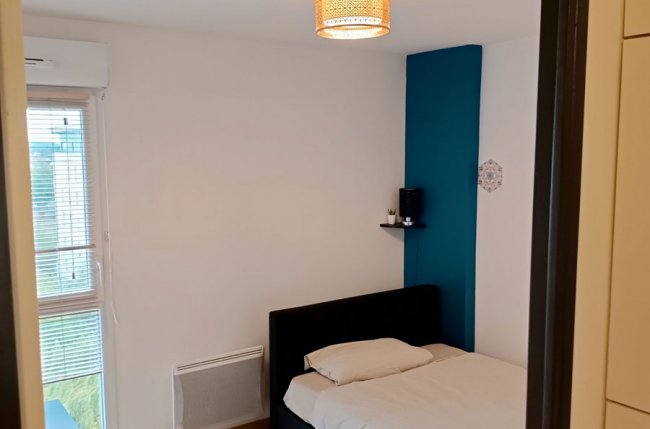 Room Gaia shared in Cergy