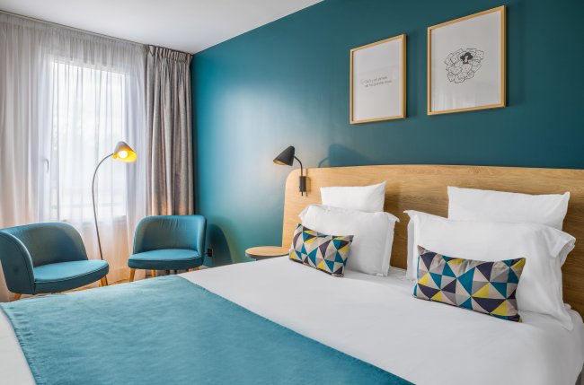 Beautiful studio w/ hotel services