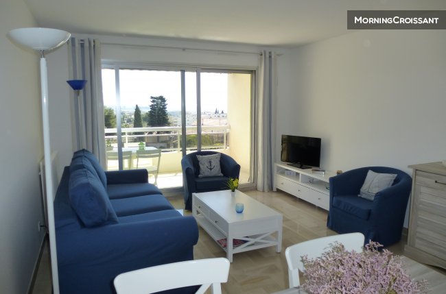 2 rooms sea view Antibes