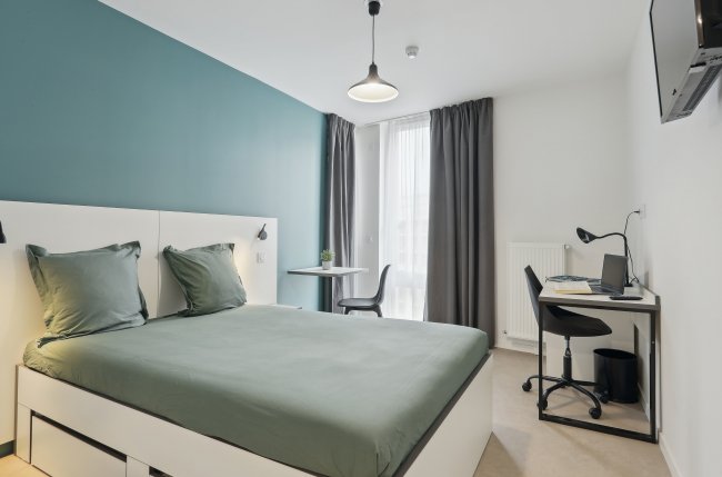 Student studio near Paris