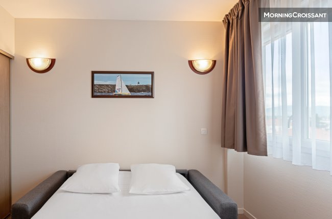 Nice studio with hotel services