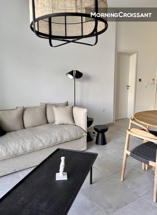 2 room flat with private jacuzzi