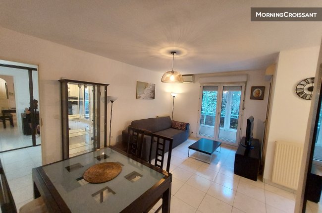 Equipped 2-room apartment, parking