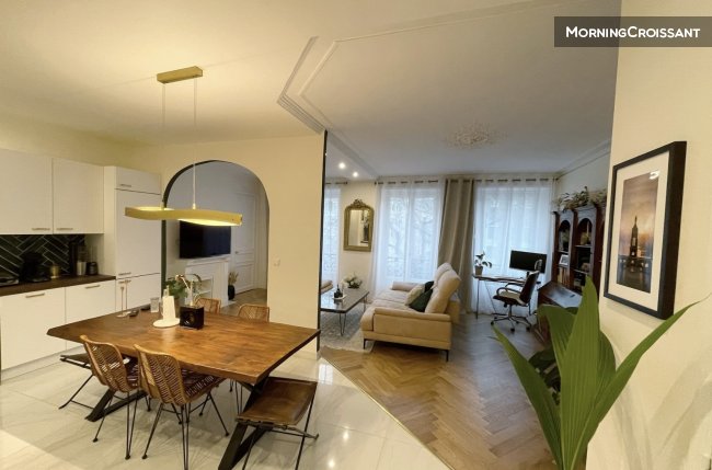 Spacious & Bright Paris 11e