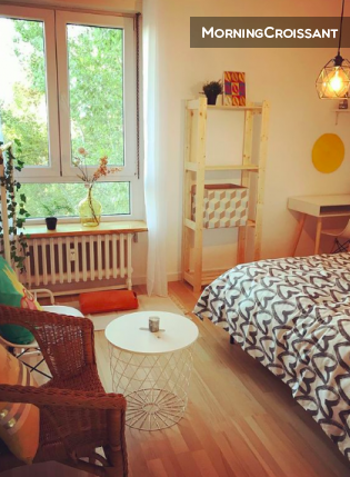 Private room ( metz Train station)