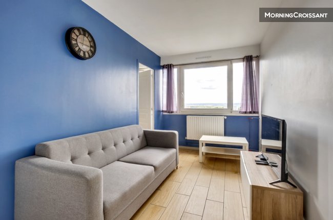 Flat sharing in Cergy Préf