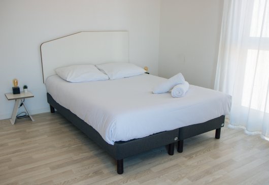 Studio with double bed