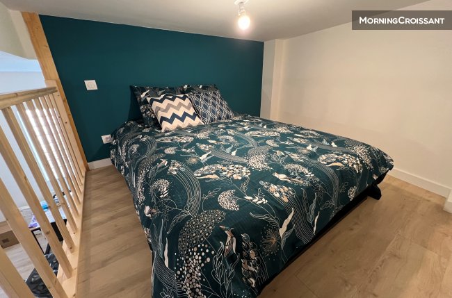 Cosy Mezzanine