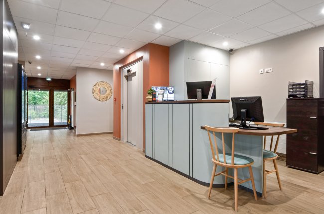 Nice studio with hotel services