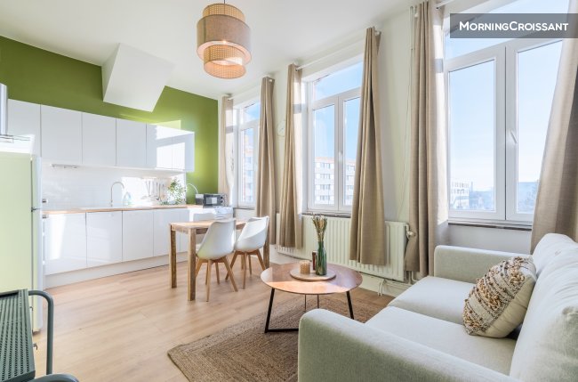 T2 Hypercentre Station + metro 150m