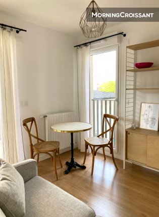 2-room flat near Metro