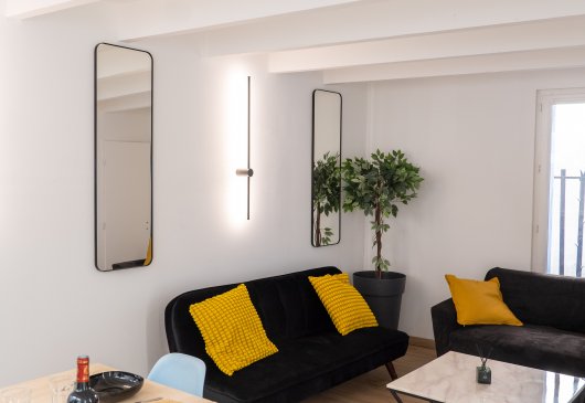 2bedroom flat separate entrance