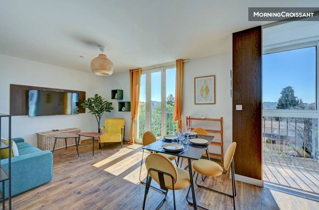 Superb 3-bedroom T4 flat