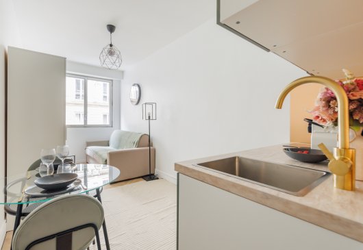 Cosy studio flat – ARC DE TRIOMPHE