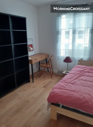 Comfortable room near Melun