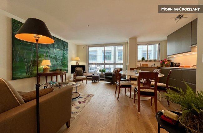 Spacious 2-room flat with terrace