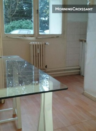 Equipped room. Free parking