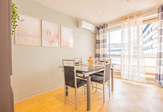 Apartment next to Velodrome stadium