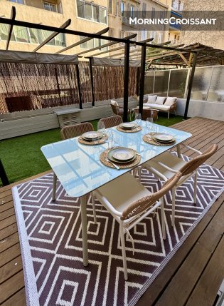 T2 40m2 with large terrace