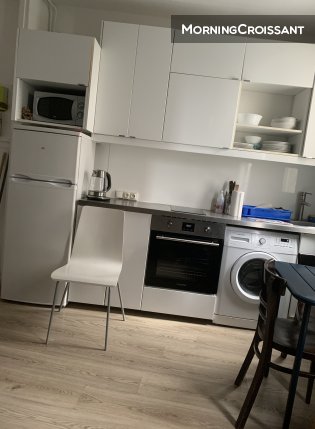 Nice apartment close Metro
