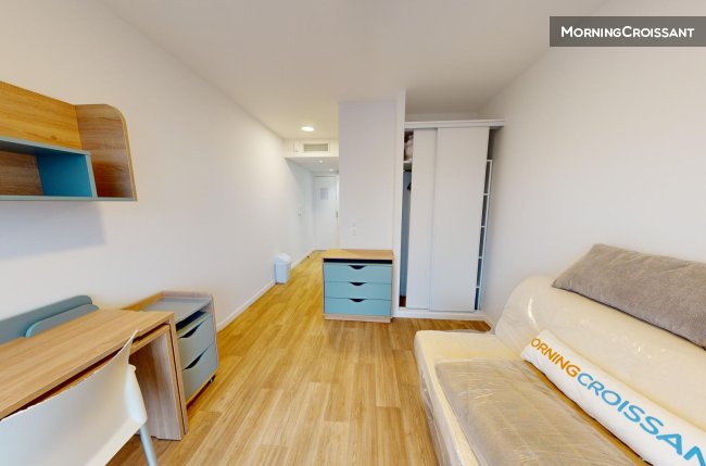 Studio in new residence