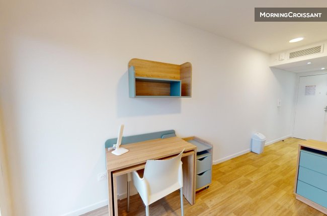 Studio in new residence