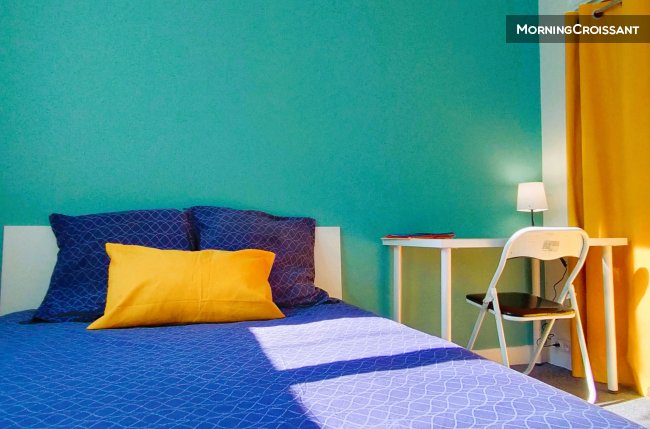 Spacious flat close to the metro