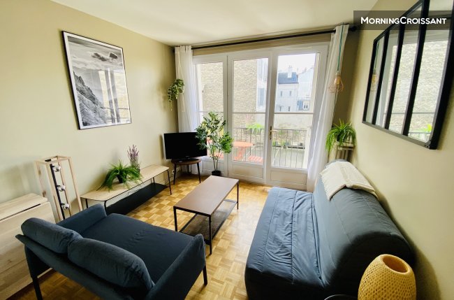 3 rooms close to the metro