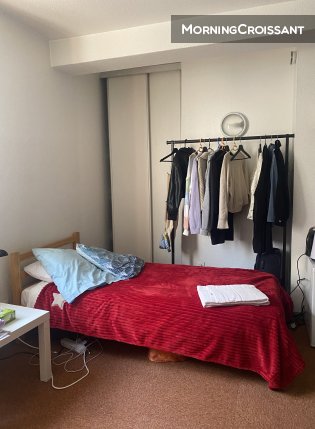 16m² room in a student residence