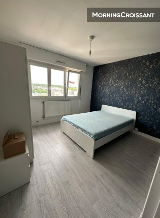 Near train station T2 45m2 Parking