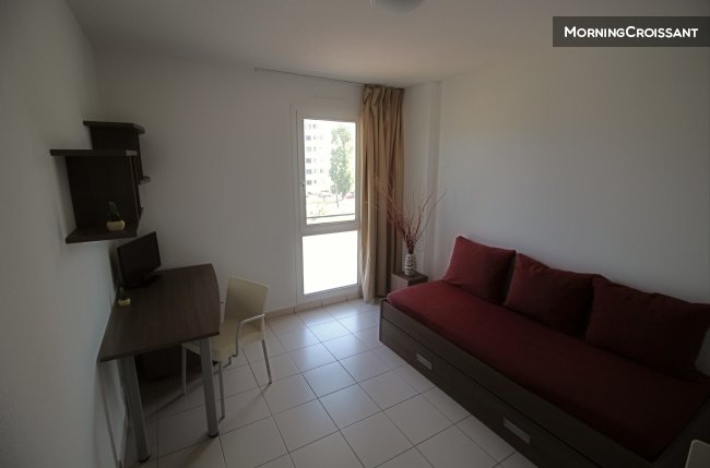 Fully equipped studio in Toulon