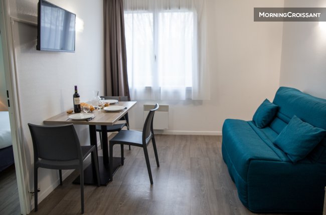 2BR apt for short and mid-term stay