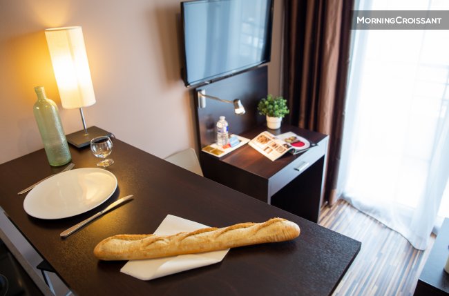 1 br flat in residence