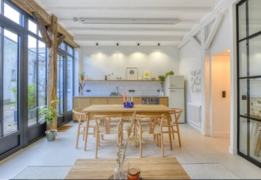 Beautiful furnished 4-room flat