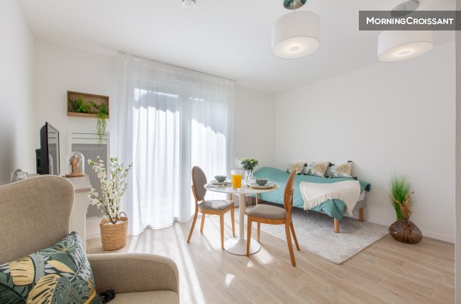 Very nice city centre studio