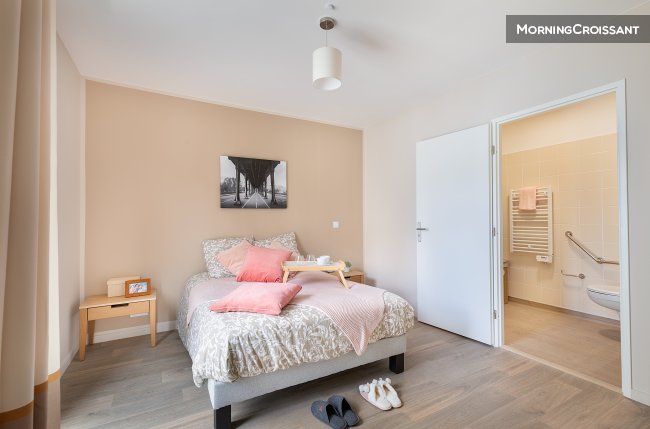 Nice T2 in quiet & secure residence