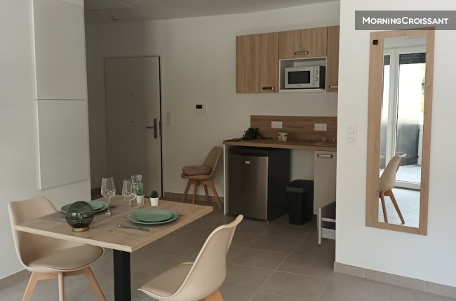 Nice furnished T1, quiet residence