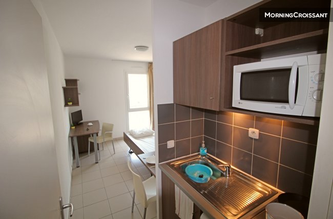 Fully equipped studio Toulon