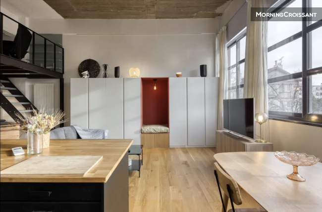 Loft near Paris line 8