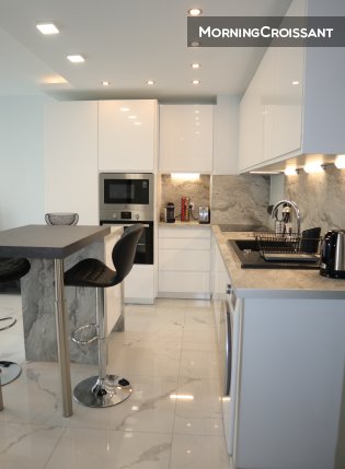 At 400m from INSEAD - flat 39 sqm