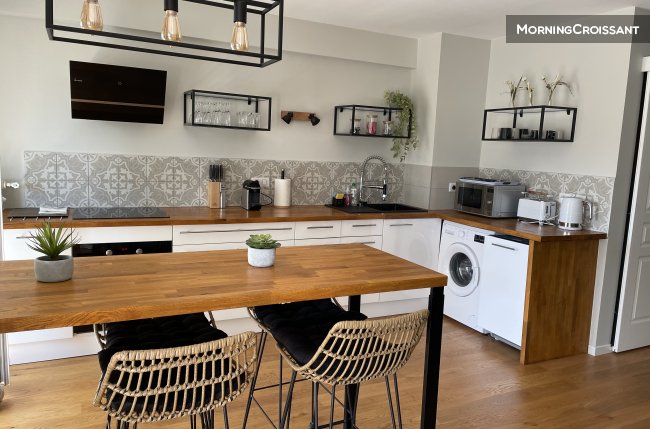 T3 trendy decor + beautiful balcony