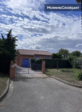 House close to the beach