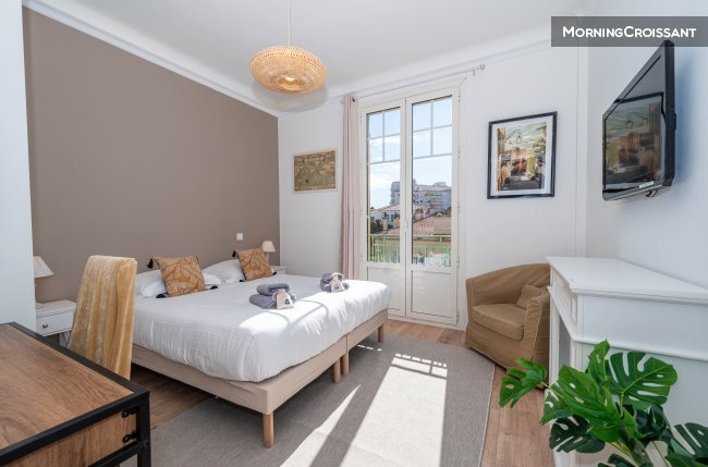 Cannes 3BR,  3 bathrooms Croisette