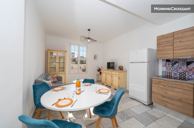 Cannes 3BR,  3 bathrooms Croisette