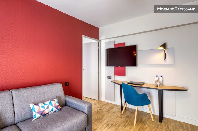 Beautiful T2 with hotel services