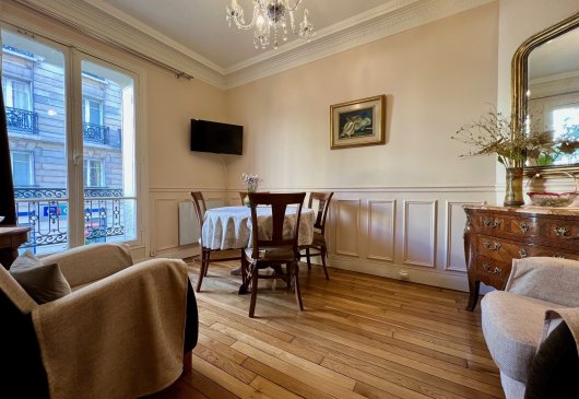 Charming Boucicaut flat