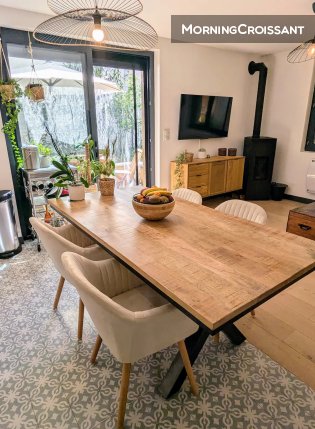 2 bedroom garden flat