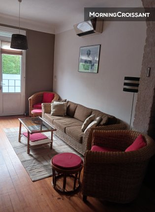Pleasant house with air cond
