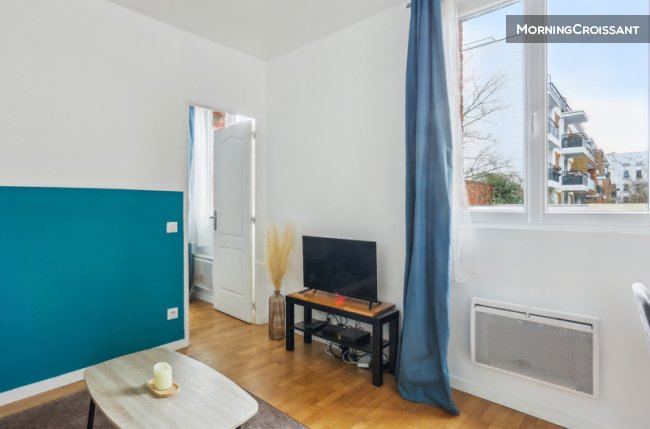 Cosy apartment just outside Paris